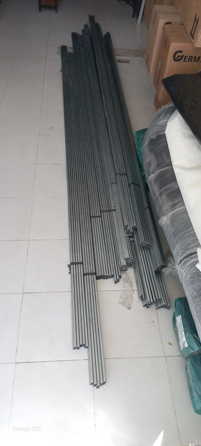 Perfil Cortinero Galvanizado Cal. 22 – 6m (Cortes a 3m) — foto 3