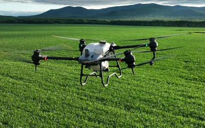 Kit Dron Agrícola DJI Agras T40 con Tanque de 40 L