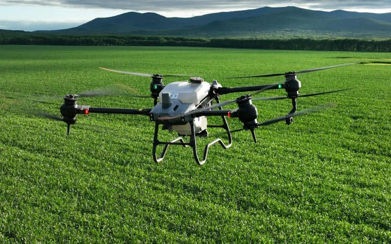Kit Dron Agrícola DJI Agras T40 con Tanque de 40 L