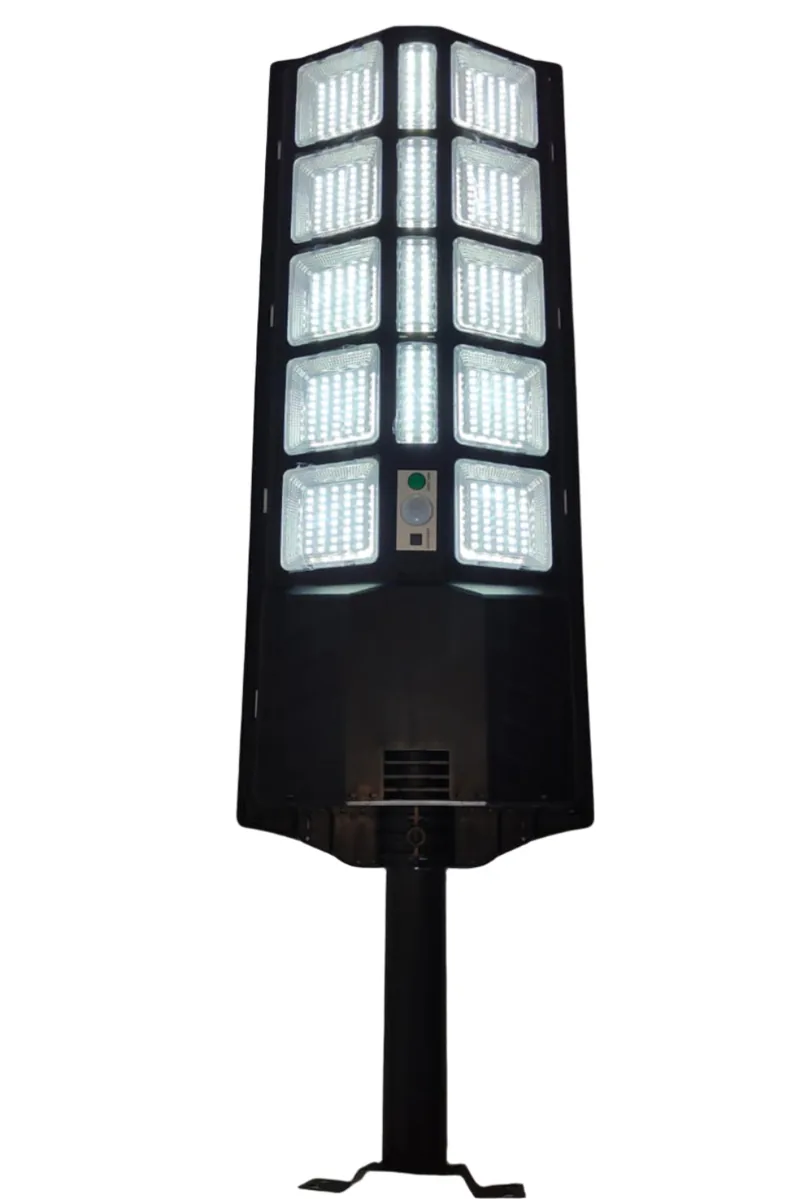 Lámpara Solar Suburbana 800W con Control Remoto