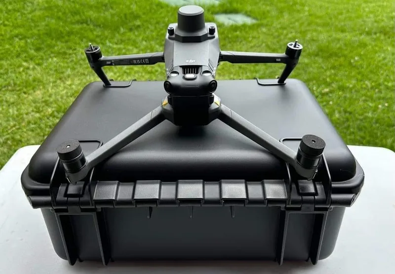 Kit Dron DJI Mavic 3 Multiespectral con Cámara RGB 20 MP — foto 2