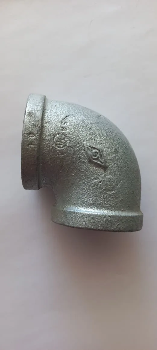 Codo Galvanizado 1.25" con Tornillo para Tubería