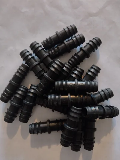 Enlace PP 16 mm – Unión Plástica para Tubería de Riego