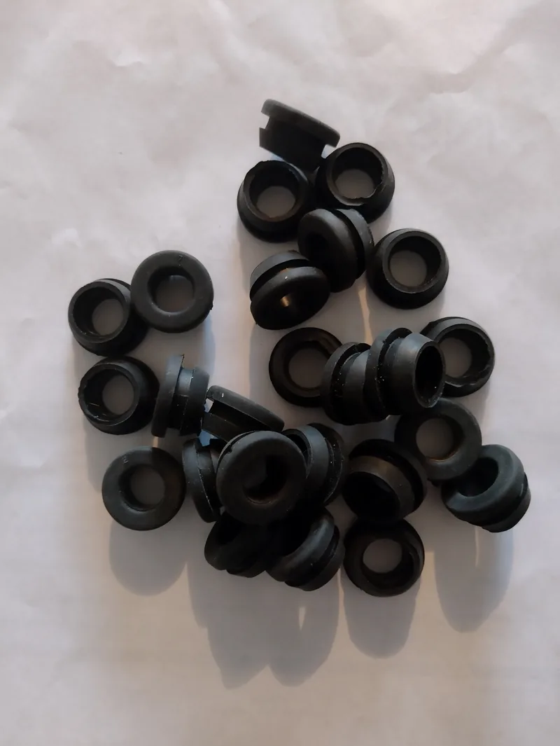 Goma Inicial Bilabial 16 mm para Riego (200 Piezas) — foto 2